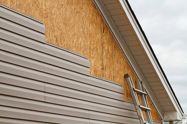 24/7 Emergency Storm Damage Siding Repair experts in Derry, PA